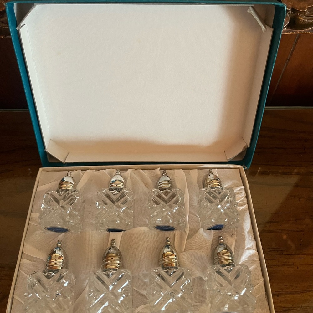 Raimond Crystal Set of 8